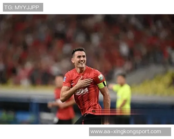 蓉城逆袭广岛周定洋遭侵犯裁判判罚点球费利佩稳健罚入制胜球 蓉城逆袭广岛周定洋遭侵犯裁判判罚点球费利佩稳健罚入制胜球