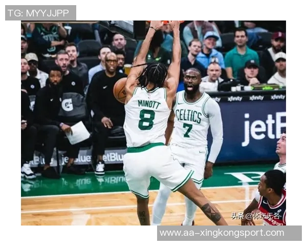 杰伦布朗全能表现15投6中斩获25分8篮板7助攻罚球命中率高达92