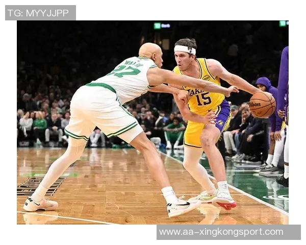 杰伦布朗赞沃尔什表现出色防守与关键投篮双双奏效