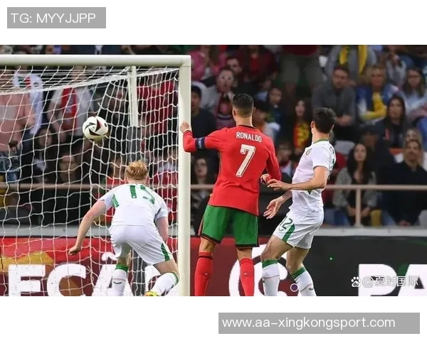 C罗国家队生涯迎来首张红牌40岁依旧闪耀226场143球46助攻成就辉煌