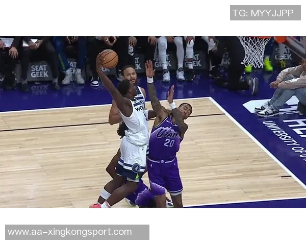 爱德华兹独砍39分难救球队无力回天27投13中罚球14中10表现抢眼 爱德华兹独砍39分难救球队无力回天27投13中罚球14中10表现抢眼