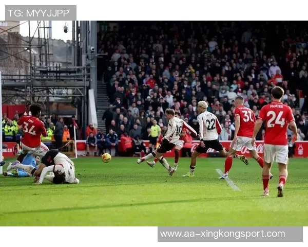 高中锋何塞洛佩斯阿根廷首秀表现出色助攻麦卡成功破门